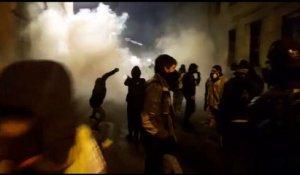 Tirs de gaz lacrymogène lors de la manifestation des gilets jaunes à Besançon