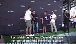 Tennis: Djokovic rencontre des fans avant l'Open d'Australie