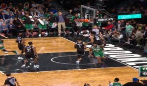 Play of the Day : Jaylen Brown