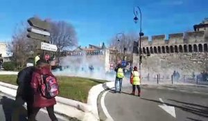 Avignon : des accrochages entre CRS et gilets jaunes