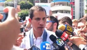 Venezuela : Guaido dans la rue, Maduro à la télévision russe