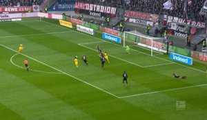 20e j. - Dortmund tenu en échec par l'Eintracht Francfort