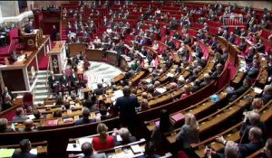 1ère séance : Questions au Gouvernement ; Présentation du rapport annuel de la Cour des comptes ; Débat sur l'école dans la société du numérique - Mercredi 6 février 2019