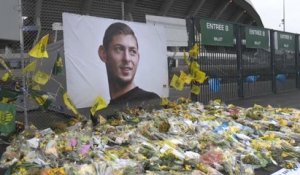 Disparition d'Emiliano Sala - Benitez : "Un moment difficile"