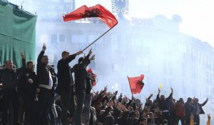 Albanie : des milliers de manifestants devant le siège du gouvernement