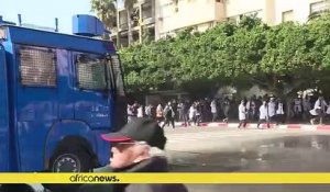 Maroc : une manifestation d'enseignants violemment réprimée par la police