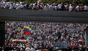 Vives tensions aux frontières du Venezuela