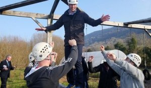 Kate et William à la rencontre de jeunes nord-irlandais