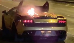 Sa Lamborghini à 145 000 euros prend feu une heure après être sorti du garage