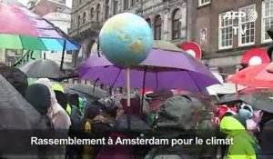 Amsterdam: des milliers de personnes rassemblées pour le climat