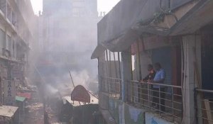Nouvel incendie en plein coeur de Dhaka au Bangladesh