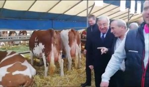 Vesoul Le président du Sénat Gérard Larcher rend visite aux agriculteurs haut-saônois