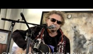 ONE ON ONE: James Maddock - Beautiful Now October 17th, 2015 Outlaw Roadshow Session