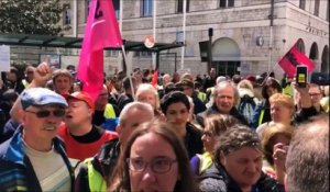 Visite de Castaner à Besançon : comité de soutien à trois Gilets jaunes poursuivis pour outrage