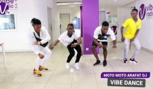 Démo “ Moto Moto ”  : les danseurs d’Arafat impressionnent  à Vibe Radio Côte d’ivoire