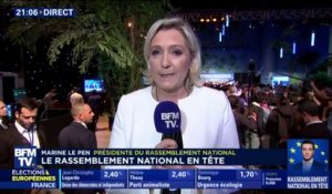 "Nous allons constituer le super-groupe que nous attendons depuis longtemps au Parlement européen" (Marine Le Pen)