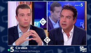 Echange tendu entre Patrick Cohen et Jordan Bardella