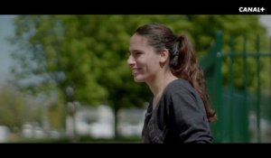 Amel Majri, joueuse de l'équipe de France de Football dans le documentaire LIONNES