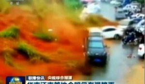 Spectaculaire glissement de terrain en Chine