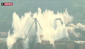 Vidéo : les images du dynamitage du pont de Gênes, dix mois après son effondrement