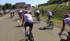 Tour de France : le Français Tony Gallopin se prend un parasol dans une roue lors de la 5e étape