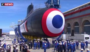 Emmanuel Macron inaugure le sous-marin Suffren