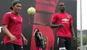 Pogba à la rencontre des fans à Singapour