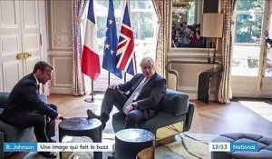 Boris Johnson : le pied sur une table de l'Élysée, une image qui fait le buzz