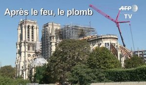 Plomb à Notre-Dame: la décontamination du parvis en cours