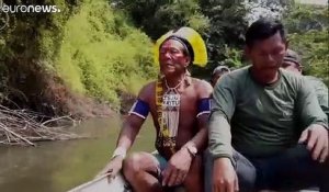 Amazonie : le chef d'une tribu s'engage contre la destruction de la forêt