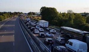 Un mort et une personne en urgence absolue dans un grave accident sur l'A7