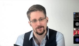 Edward Snowden : "Si la France continue à passer des lois sécuritaires comme l'état d'urgence, vous ne pouvez pas vraiment vous présenter comme le phare de la démocratie"