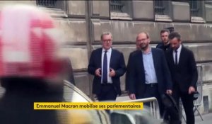 Immigration : Emmanuel Macron prévient les parlementaires LREM