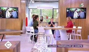 Valérie Trierweiler confirme que Ségolène Royal avait demandé sa tête à "Paris Match"