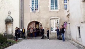 Hommage à Jacques Chirac : minute de silence à Neufchâteau