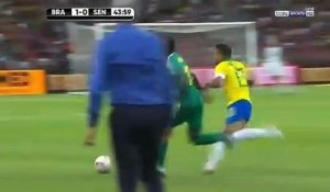 Terrible accélération de Sadio Mané qui provoque le pénalty, Brésil Sénéagal 1-1 (vidéo)