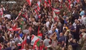 Liban : l'armée déployée face aux manifestants