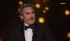 Joaquin Phoenix remporte l'Oscar du Meilleur Acteur pour Joker - Oscars 2020
