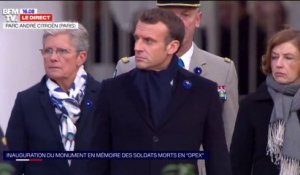 11-Novembre: Emmanuel Macron arrive à l'inauguration du monument en mémoire des soldats morts en "Opex"