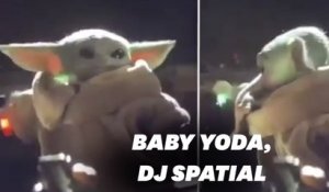 Cette scène détournant Baby Yoda en DJ est déjà culte 