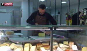 Des commerçants se mobilisent pour le 5 décembre, comme Pascal Charmes, artisan-fromager à Toulouse