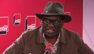 Alain Mabanckou, auteur de "Dictionnaire enjoué des cultures africaines" : "La vraie question, ce n'est pas le changement de monnaie, c'est la relation incestueuse entre la France et les dictatures africaines, les "régimes bananiers" comme on dit"