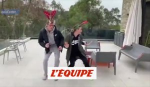 Sharapova et Sinner poussent la chansonnette - Tennis - WTF