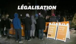 À Chicago, des centaines de personnes patientent dans le froid pour acheter du cannabis légalement