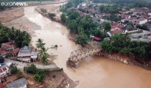 Inondations meurtrières en Indonésie
