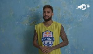 FOOTBALL - Ligue 1 - Neymar : "On peut gagner la Ligue des Champions avec le PSG"