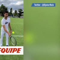 Novak Djokovic très adroit aux jongles - Tennis - WTF