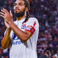Jason Denayer : « je me plais bien à Lyon. Donc pourquoi pas prolonger »