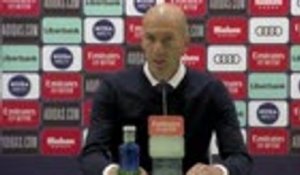 38e j. - Zidane reste évasif sur son avenir