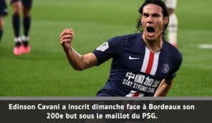 PSG - Cavani marque son 200e but pour Paris !